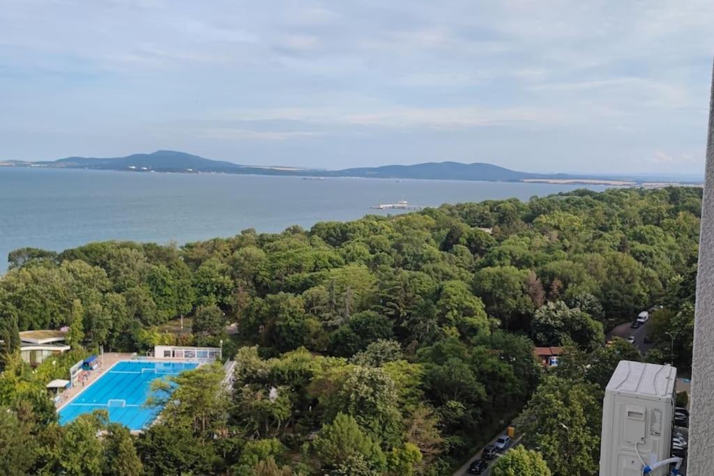 Sea View Flora Lejlighed Burgas City Eksteriør billede